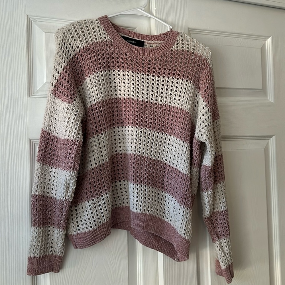Cable pink and cream women's sweater. Size M